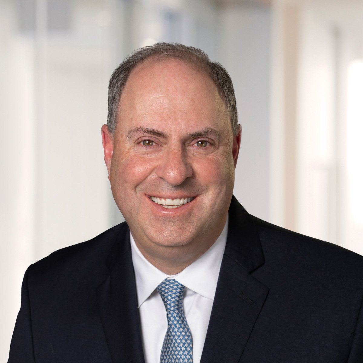 Steve Goldberg professional headshot.