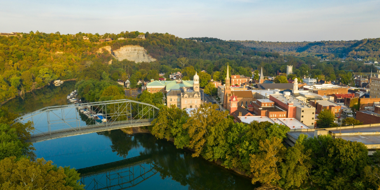Skyline view header image used for Kentucky Municipal Debt Financing webpage